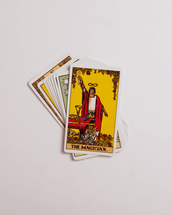 Oracle and Tarot Reading